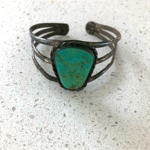 Vintage turquoise cuff